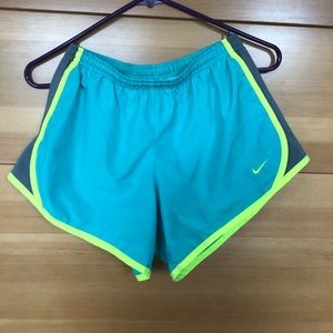 my favorite nike running shorts !!!